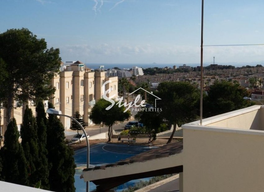 Resale - Villa - Orihuela Costa  - Villamartin