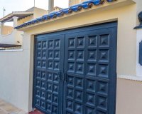Resale - Villa - Orihuela Costa  - Villamartin