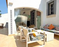 Resale - Villa - Orihuela Costa  - Villamartin