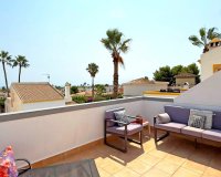 Resale - Villa - Orihuela Costa  - Villamartin