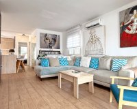 Resale - Villa - Orihuela Costa  - Villamartin