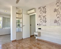 Resale - Villa - Orihuela Costa  - Villamartin