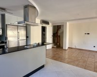 Resale - Villa - Orihuela Costa  - Villamartin