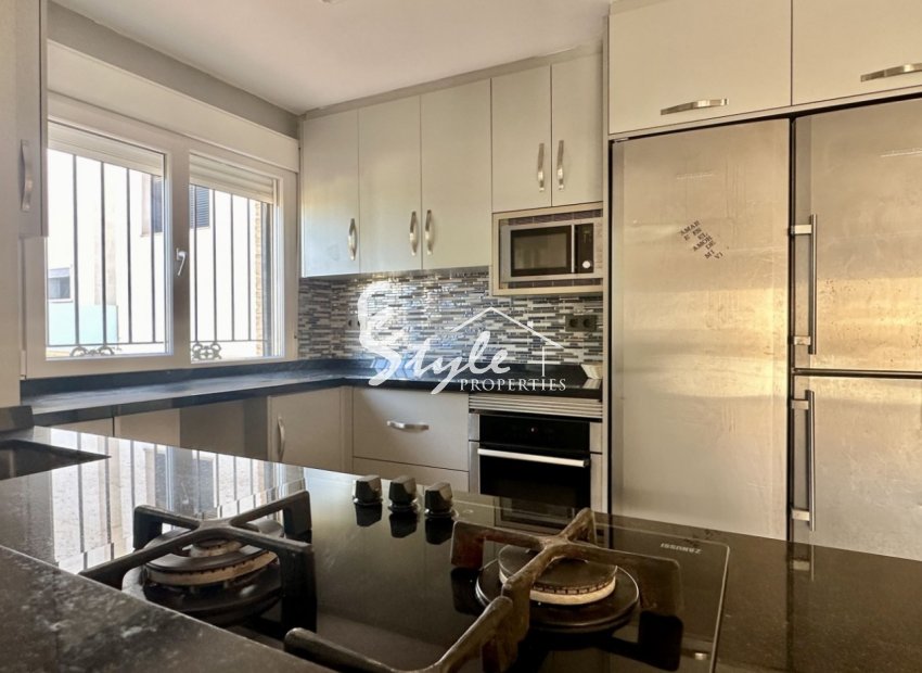 Resale - Villa - Orihuela Costa  - Villamartin