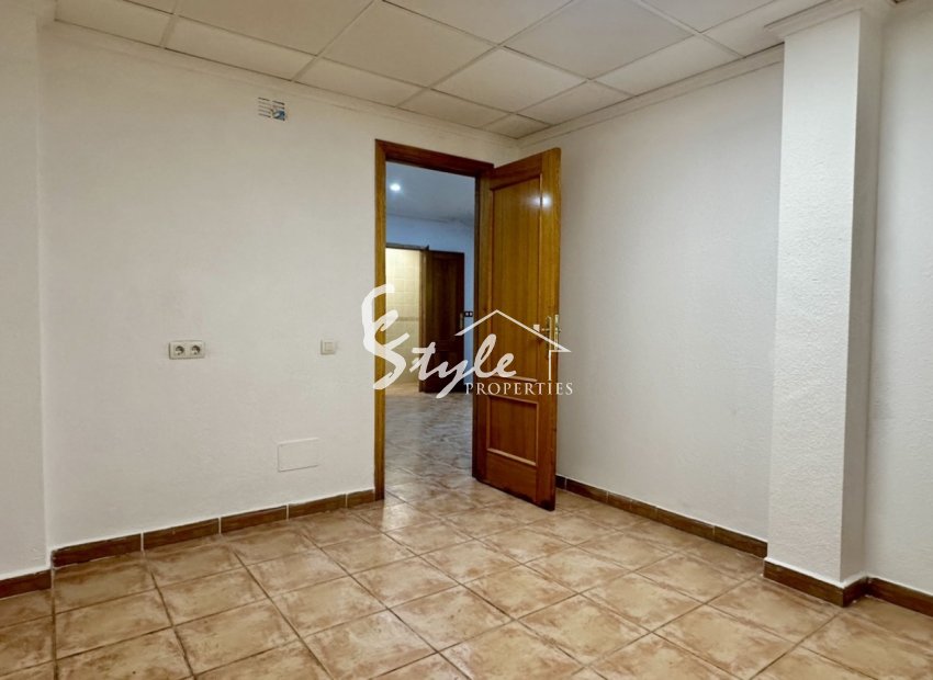 Resale - Villa - Orihuela Costa  - Villamartin