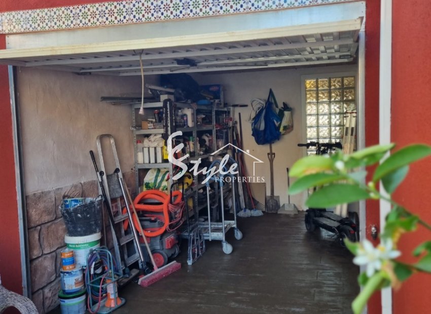 Resale - Villa - Orihuela Costa  - Villamartin