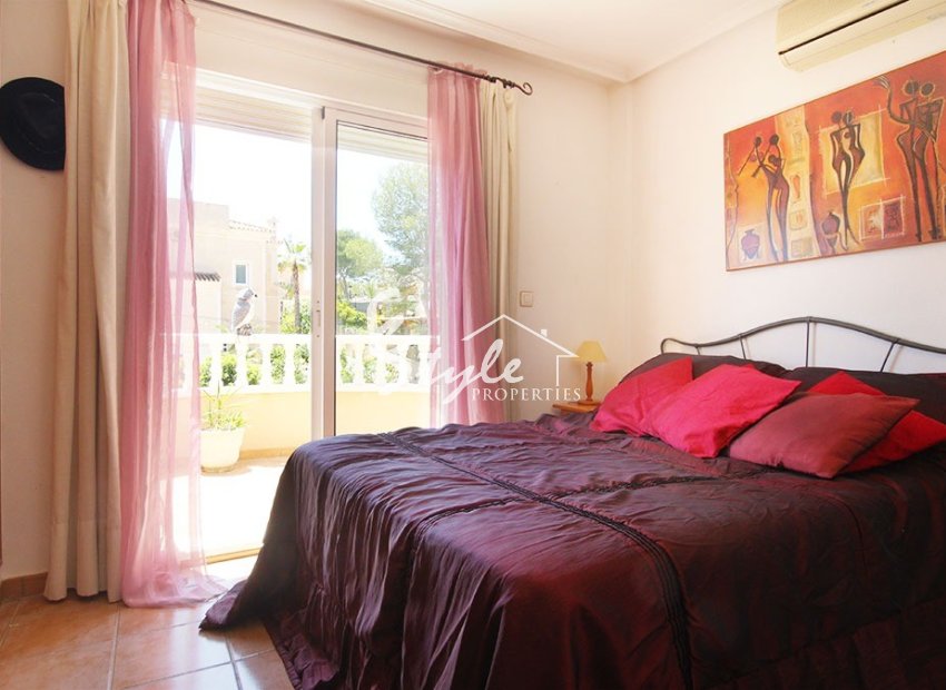 Resale - Villa - Orihuela-Costa - Villamartin