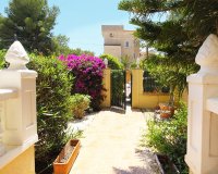 Resale - Villa - Orihuela-Costa - Villamartin