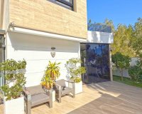 Resale - Villa - Orihuela-Costa - Villamartin