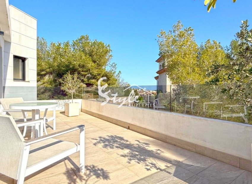 Resale - Villa - Orihuela-Costa - Villamartin