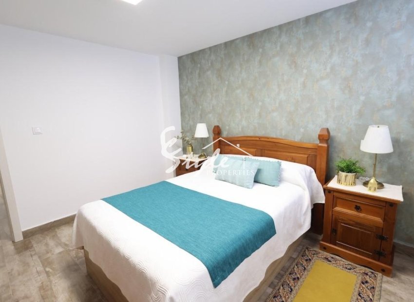 Resale - Villa - Orihuela-Costa - Villamartin