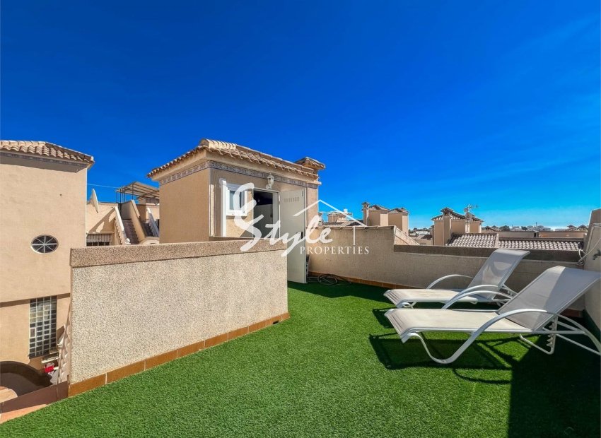 Resale - Villa - Orihuela-Costa - Villamartin
