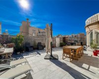 Resale - Villa - Orihuela-Costa - Villamartin