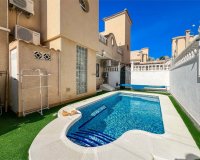 Resale - Villa - Orihuela-Costa - Villamartin