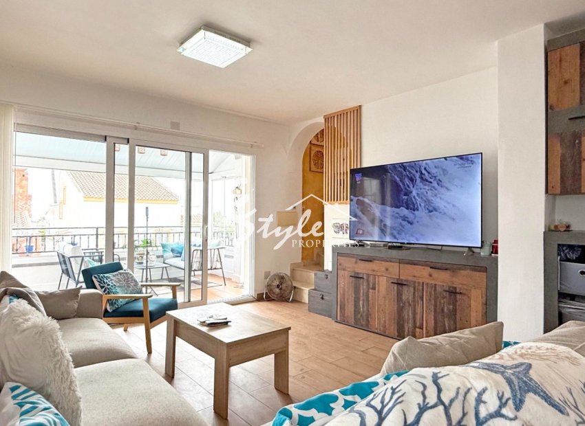 Resale - Villa - Orihuela-Costa - Villamartin