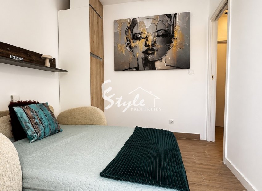 Resale - Villa - Orihuela-Costa - Villamartin