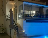 Resale - Villa - Orihuela-Costa - Villamartin