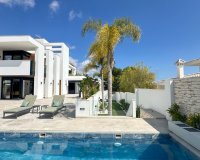 Resale - Villa - Orihuela-Costa - Villamartin