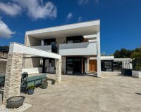 Resale - Villa - Orihuela-Costa - Villamartin