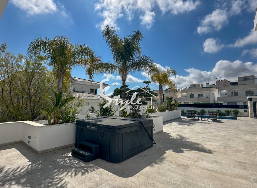 Resale - Villa - Orihuela-Costa - Villamartin