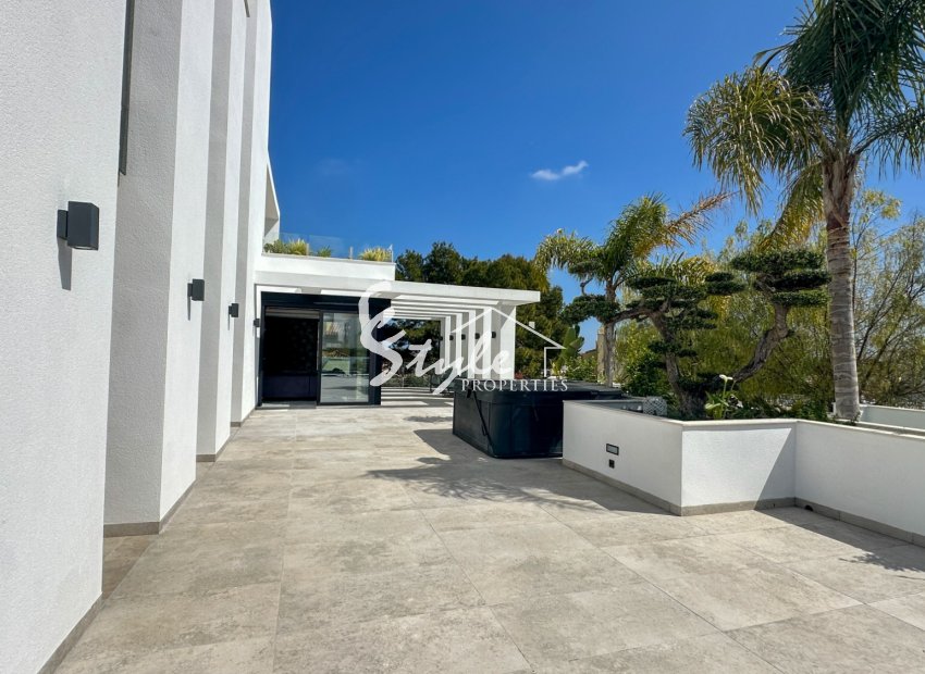 Resale - Villa - Orihuela-Costa - Villamartin