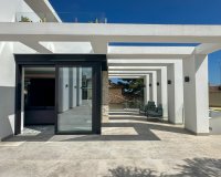 Resale - Villa - Orihuela-Costa - Villamartin