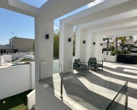 Resale - Villa - Orihuela-Costa - Villamartin