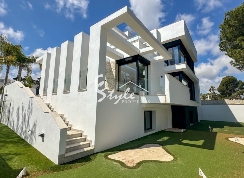 Resale - Villa - Orihuela-Costa - Villamartin