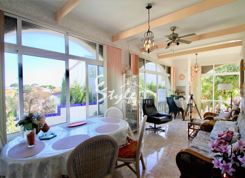 Resale - Villa - Orihuela-Costa - Villamartin