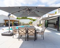 Resale - Villa - Orihuela-Costa - Villamartin