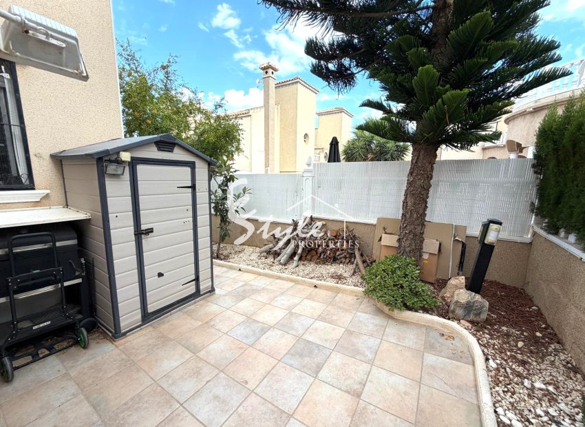 Resale - Villa - Orihuela-Costa - Villamartin