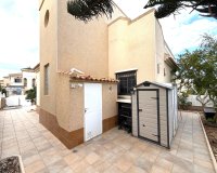 Resale - Villa - Orihuela-Costa - Villamartin