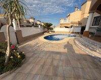 Resale - Villa - Orihuela-Costa - Villamartin
