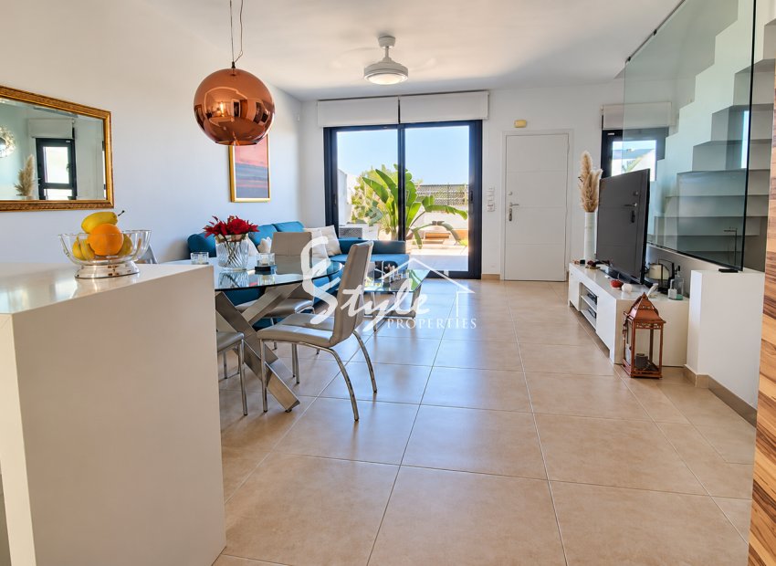 Resale - Villa - Orihuela-Costa - Villamartin