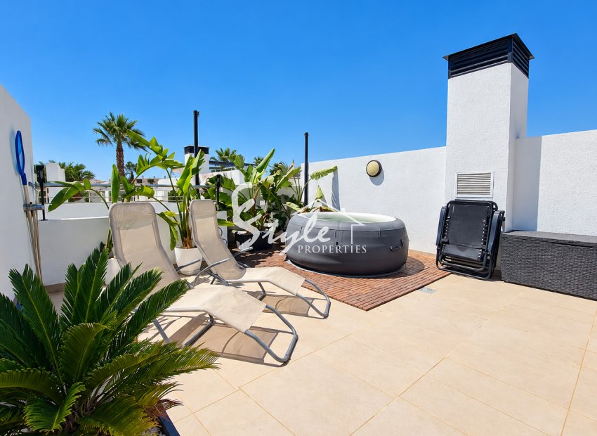 Resale - Villa - Orihuela-Costa - Villamartin