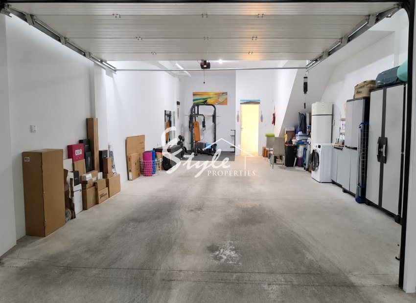 Resale - Villa - Orihuela-Costa - Villamartin