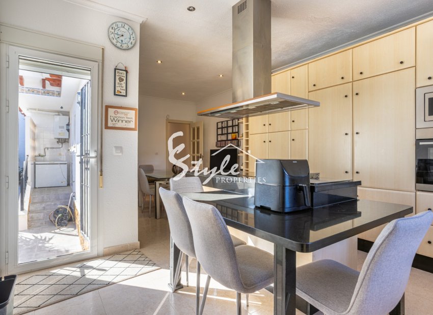 Resale - Villa - Orihuela-Costa - Villas Andrea