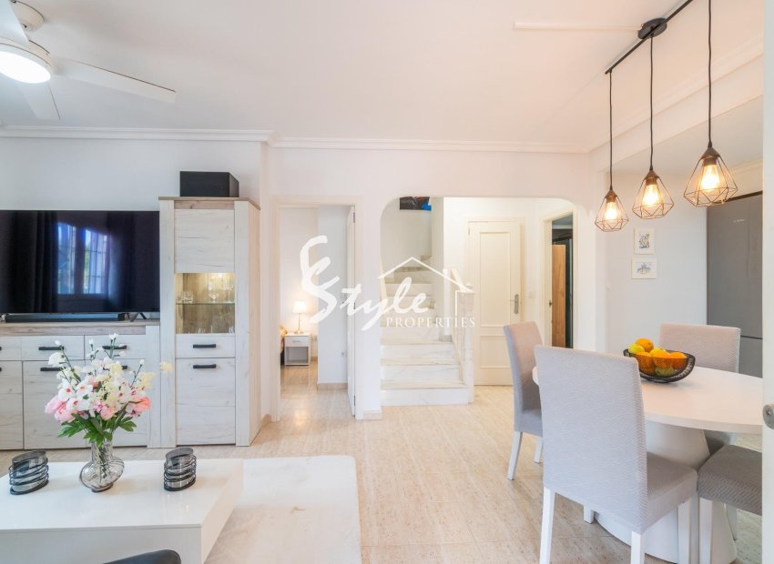 Resale - Villa - Orihuela-Costa - Zeniamar-Horizonte-La Campana