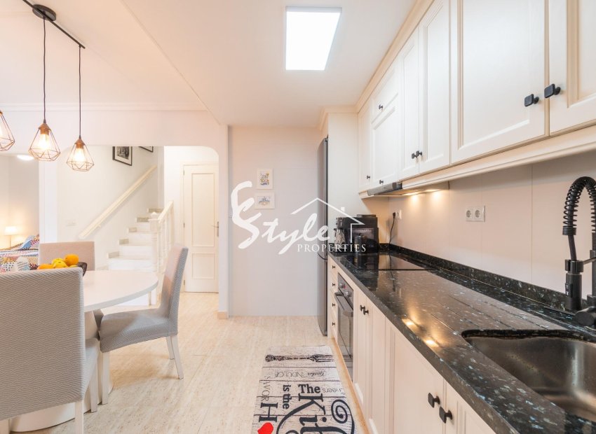 Resale - Villa - Orihuela-Costa - Zeniamar-Horizonte-La Campana