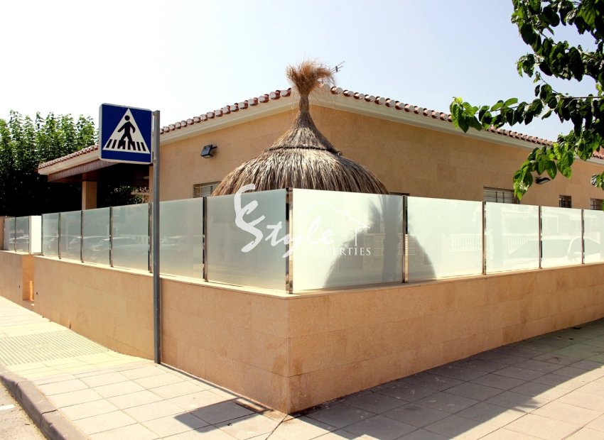 Resale - Villa - Pilar de la Horadada - La Torre De La Horadada