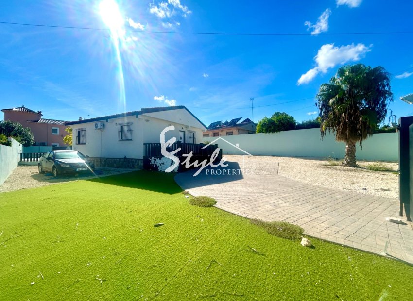 Resale - Villa - Pilar de la Horadada - Pinar De Campoverde