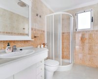 Resale - Villa - Pinar De Campoverde