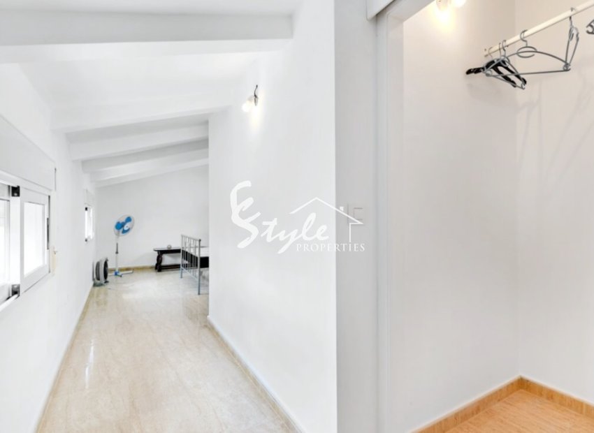 Resale - Villa - Pinar De Campoverde