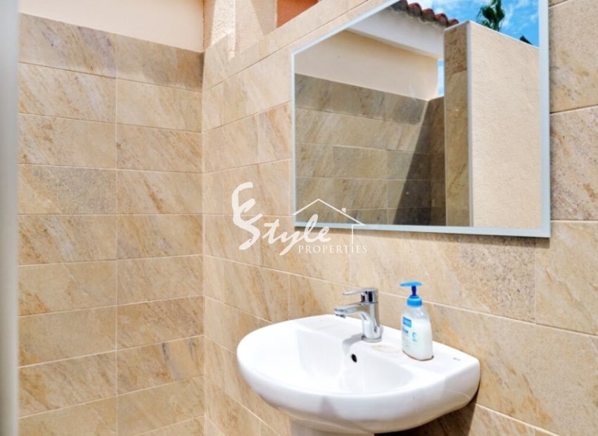 Resale - Villa - Pinar De Campoverde