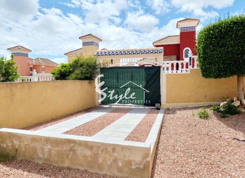 Resale - Villa - Pinar De Campoverde