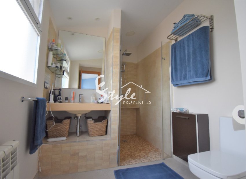 Resale - Villa - Pinar De Campoverde