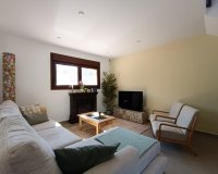 Resale - Villa - Pinar De Campoverde