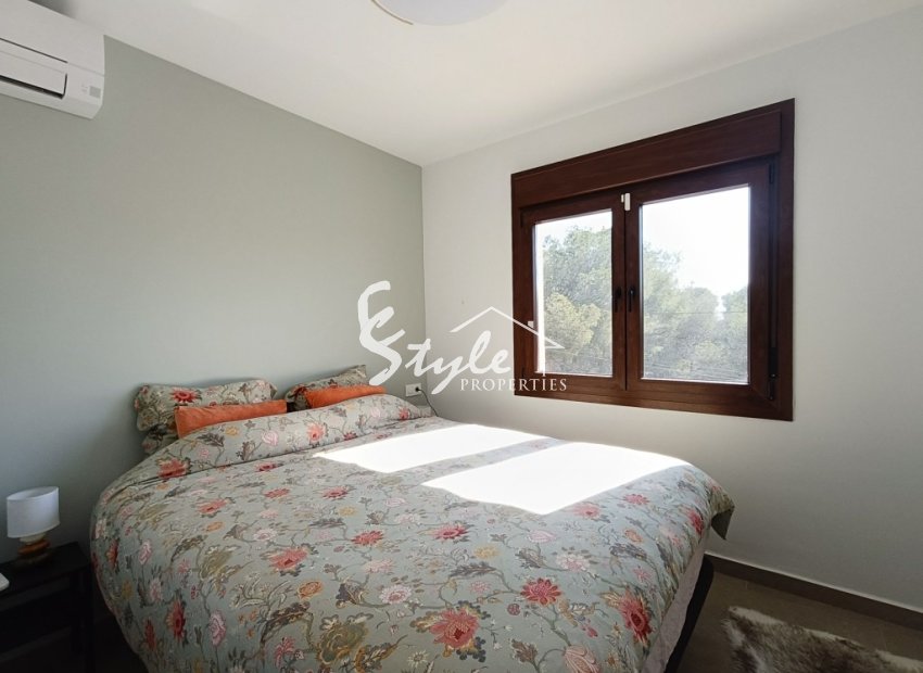 Resale - Villa - Pinar De Campoverde