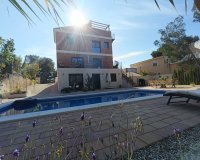 Resale - Villa - Pinar De Campoverde