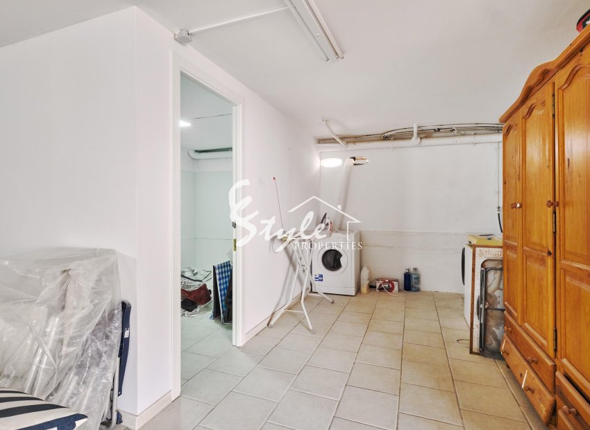 Resale - Villa - Pinar De Campoverde